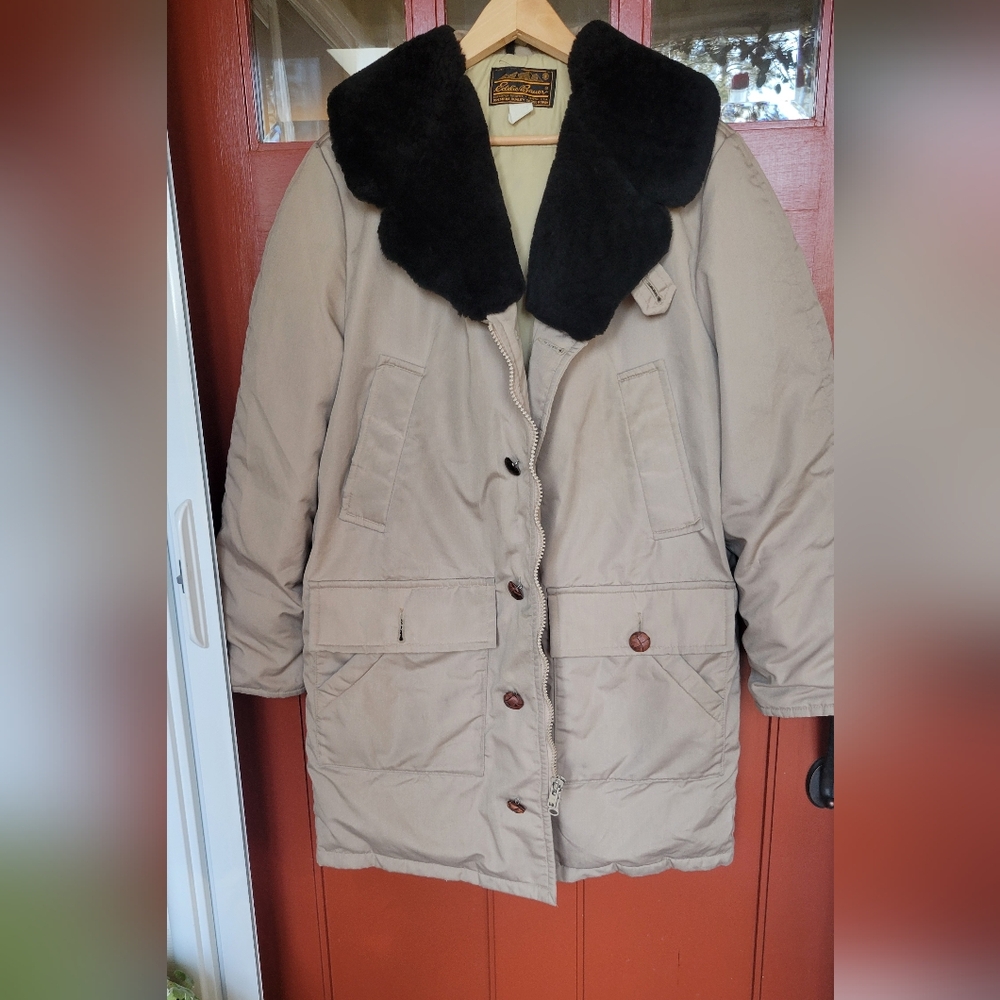 VTG Eddie Bauer Khaki Goose Down Real Fur Collar Men XL Zip Button Pocket Coat